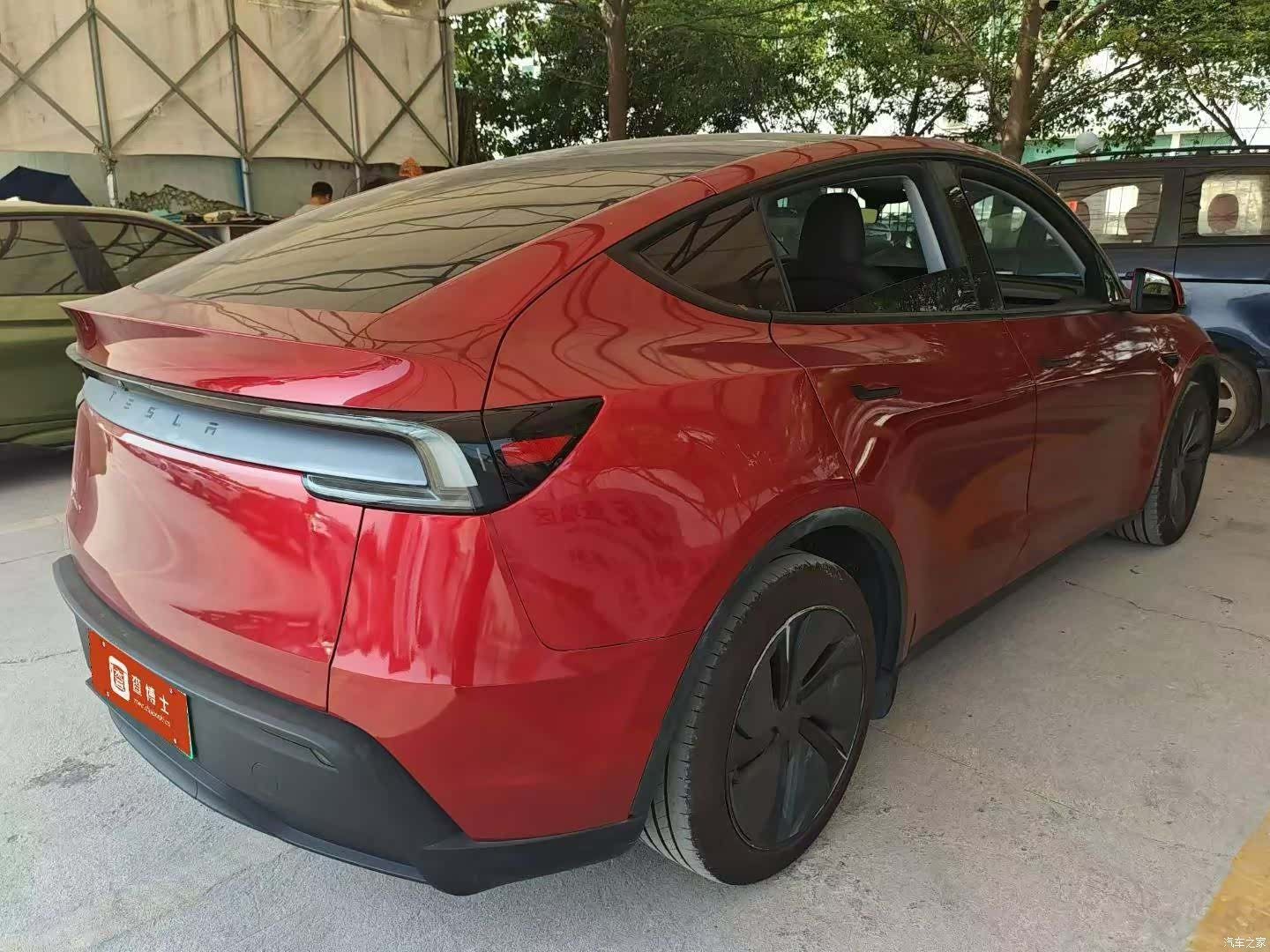 Tesla Model Y, 2025 3