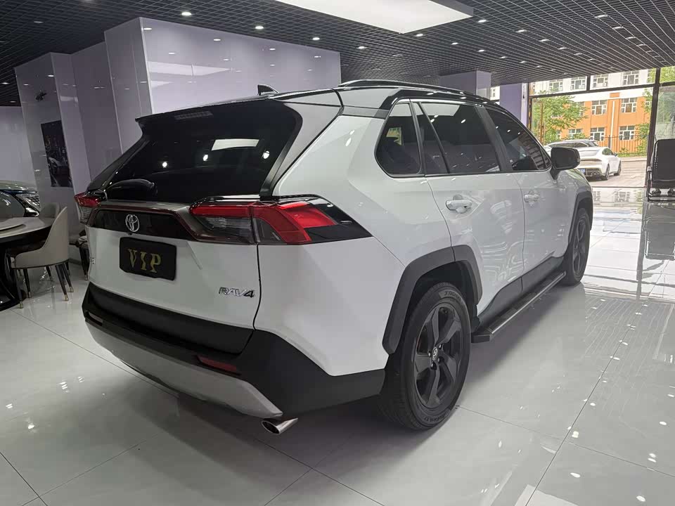 Toyota RAV4 Rongfang Toyota RAV4 Rongfang