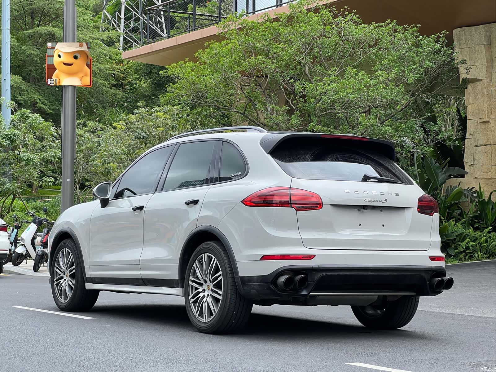 Porsche Cayenne, 2015 8