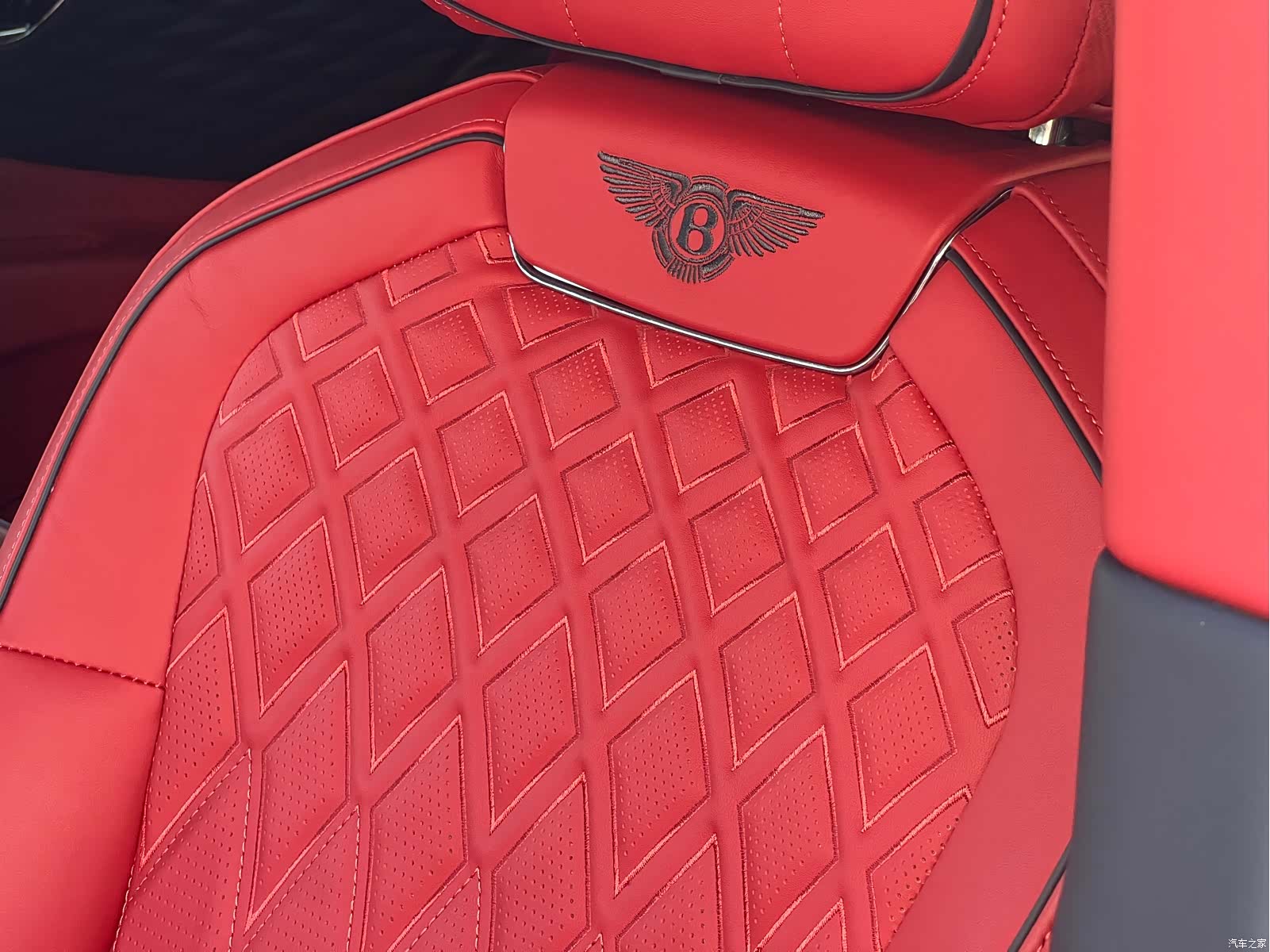 Bentley Flying Spur, 2022 23