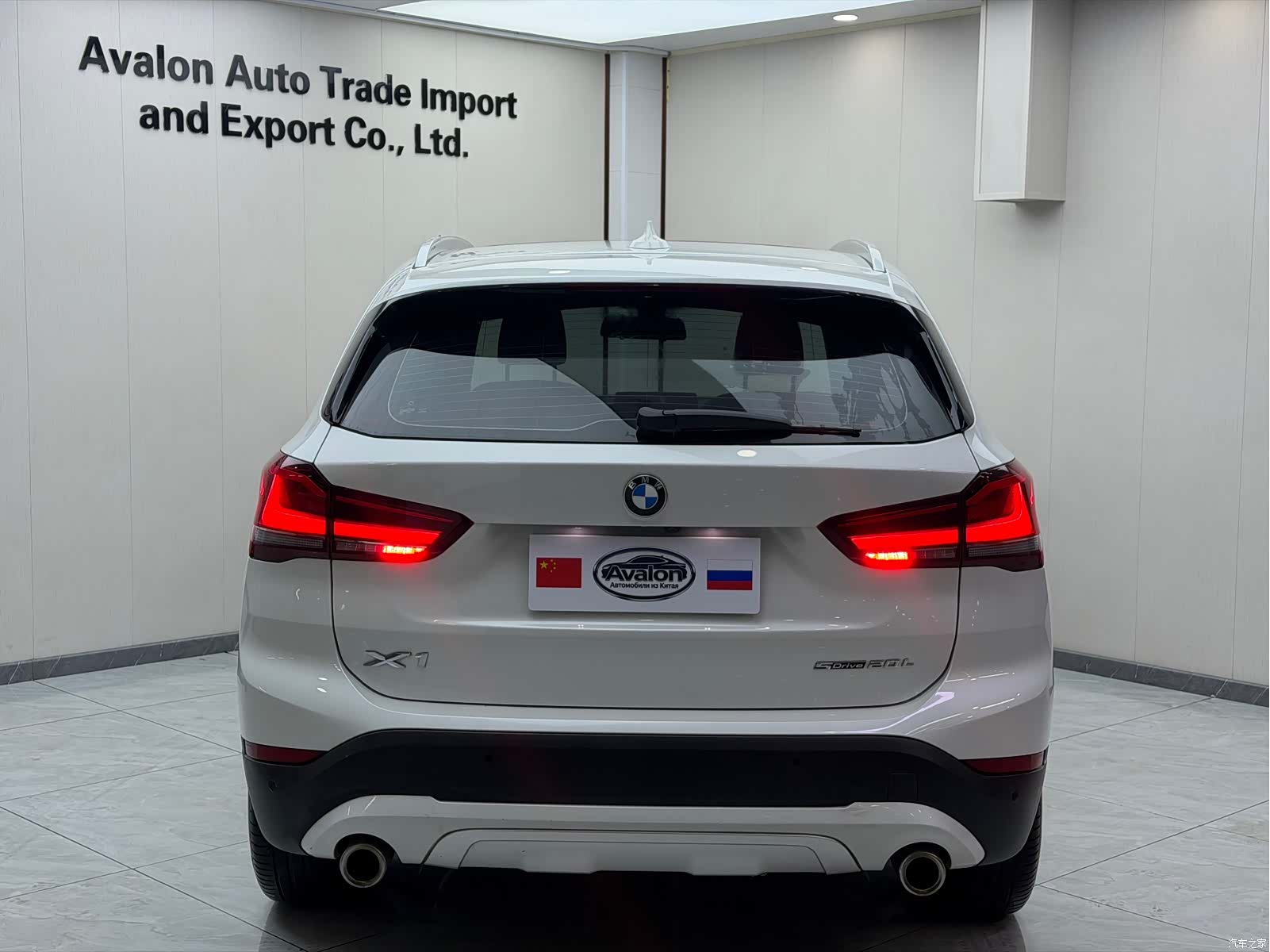 BMW X1, 2022 все фото