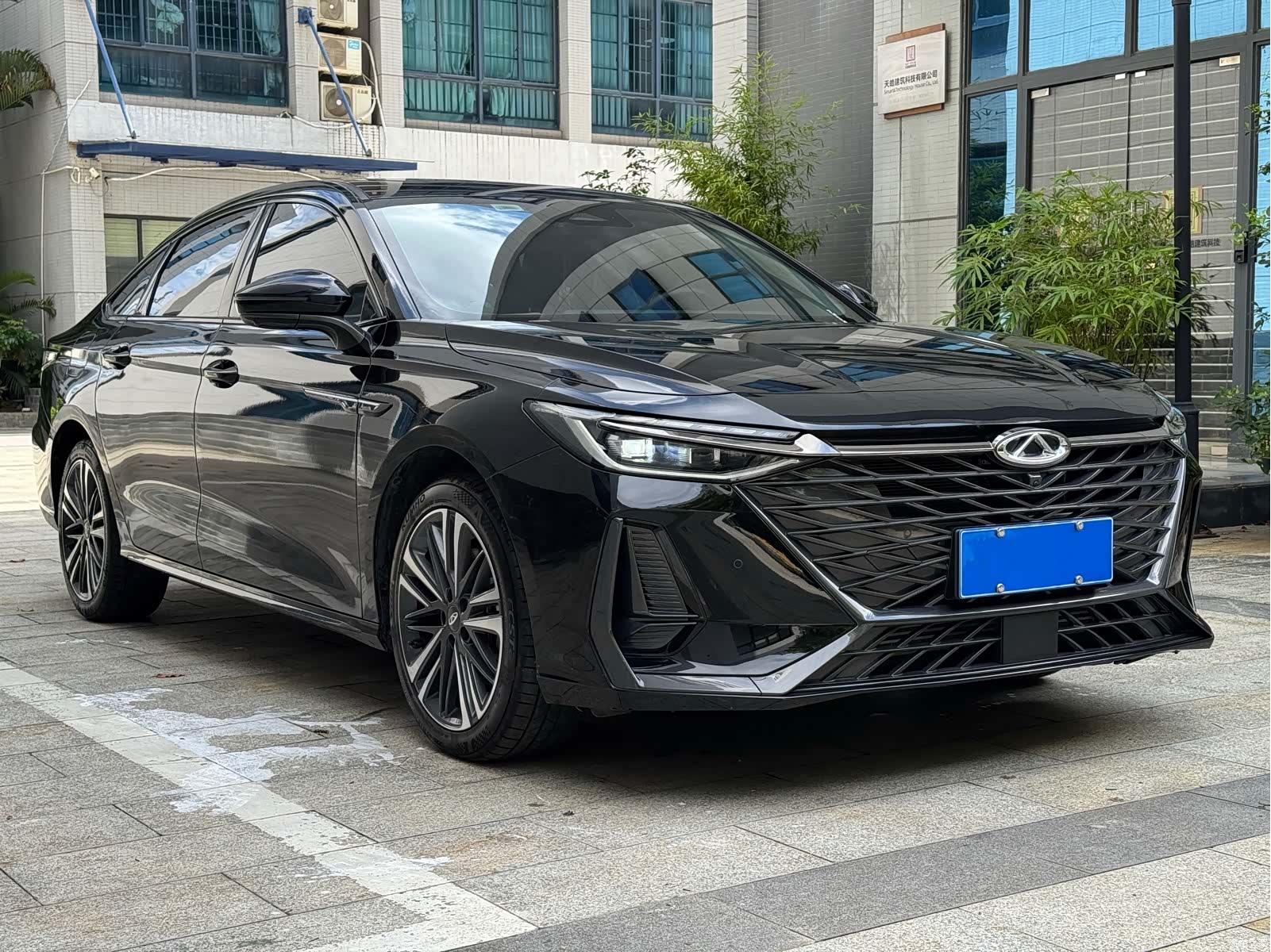 Chery Arrizo 8, 2024 3
