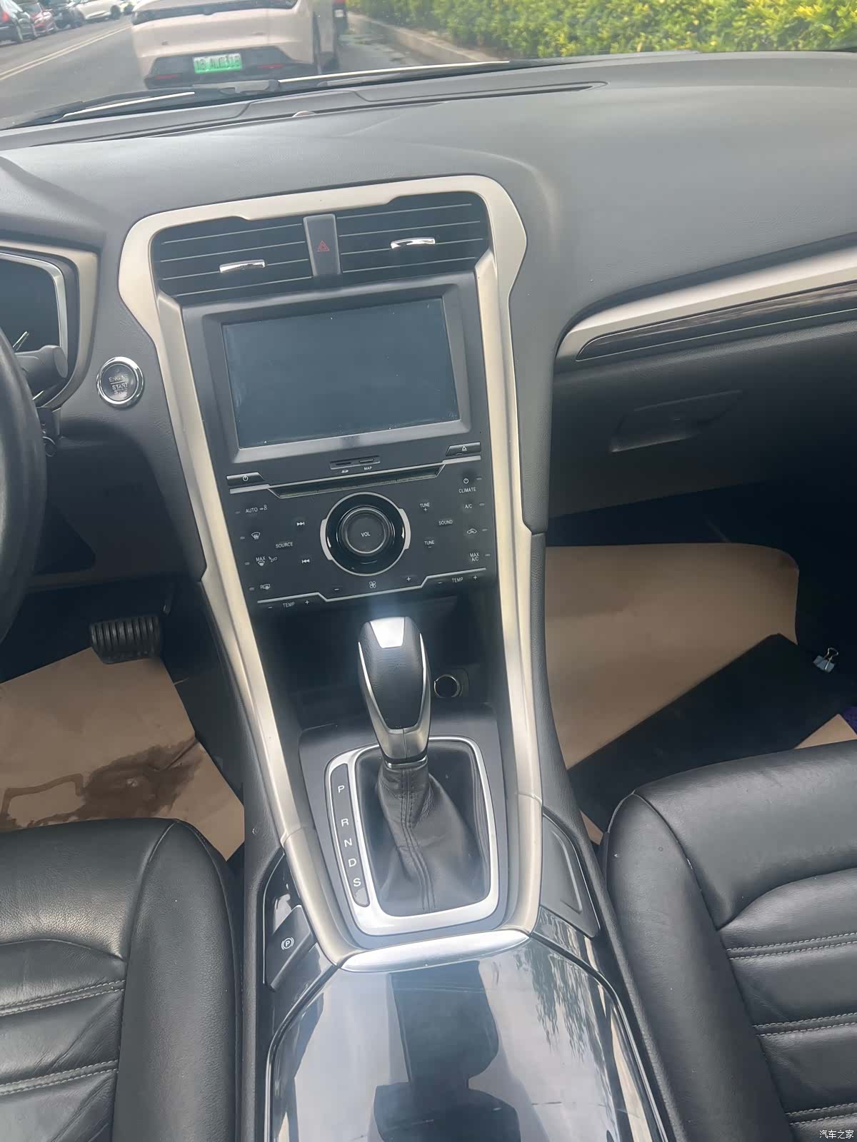 Ford Mondeo, 2015 12