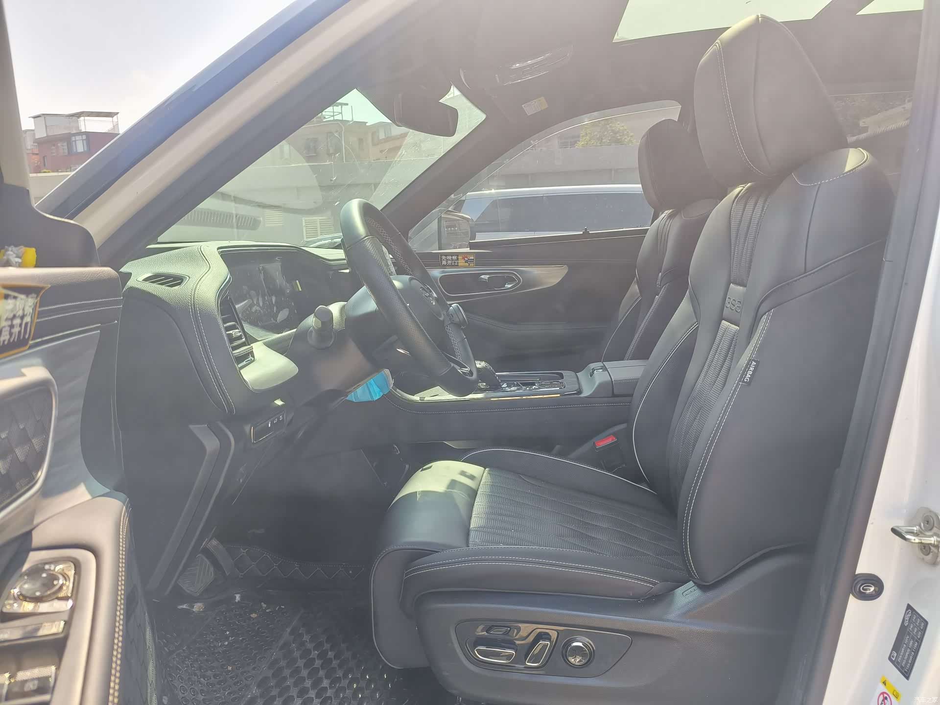 Trumpchi GS8, 2023 11