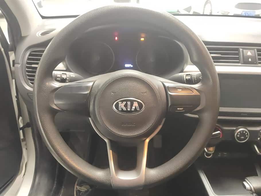 Kia K2