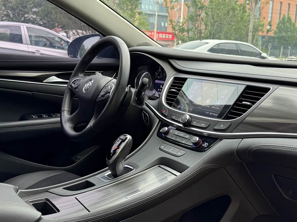 Buick Lacrosse