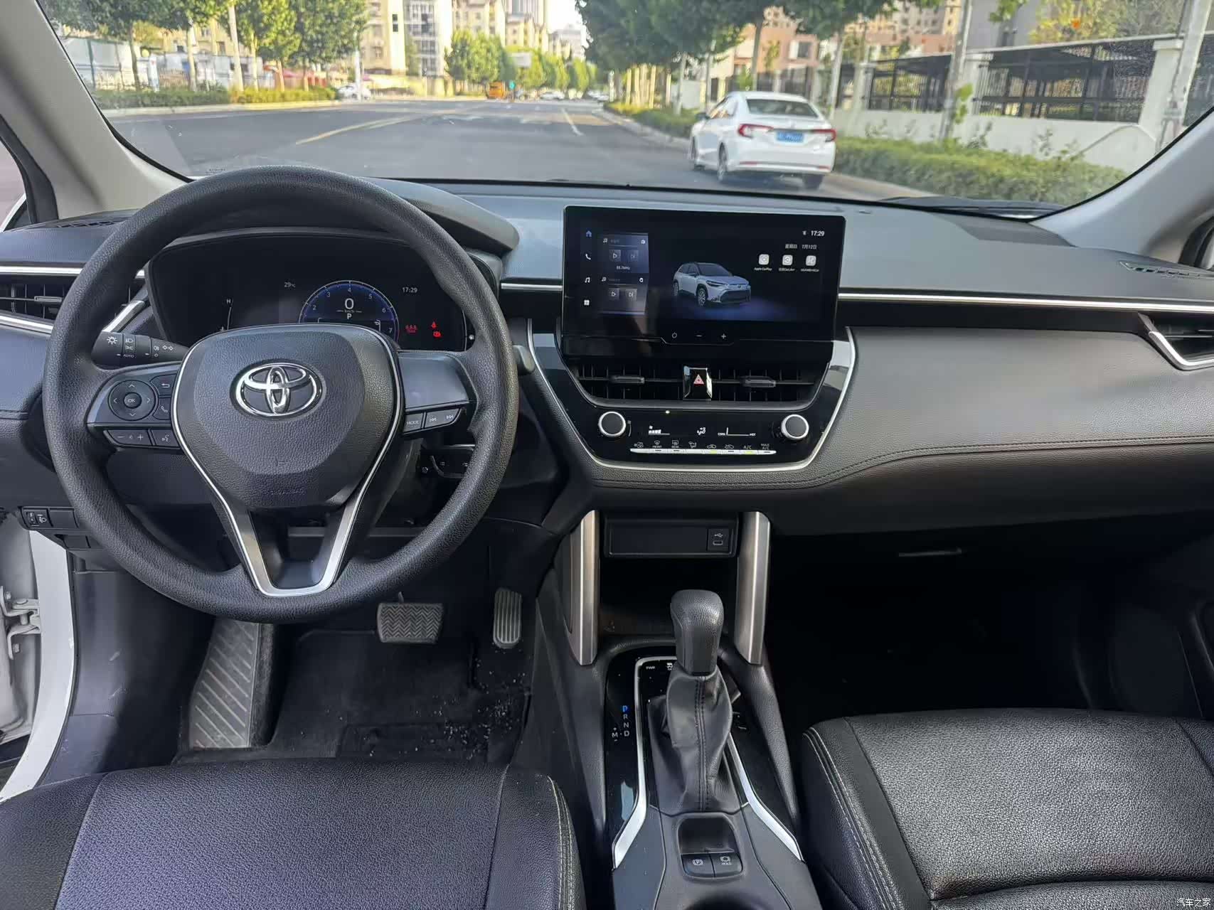 Toyota Frontlander, 2024 4