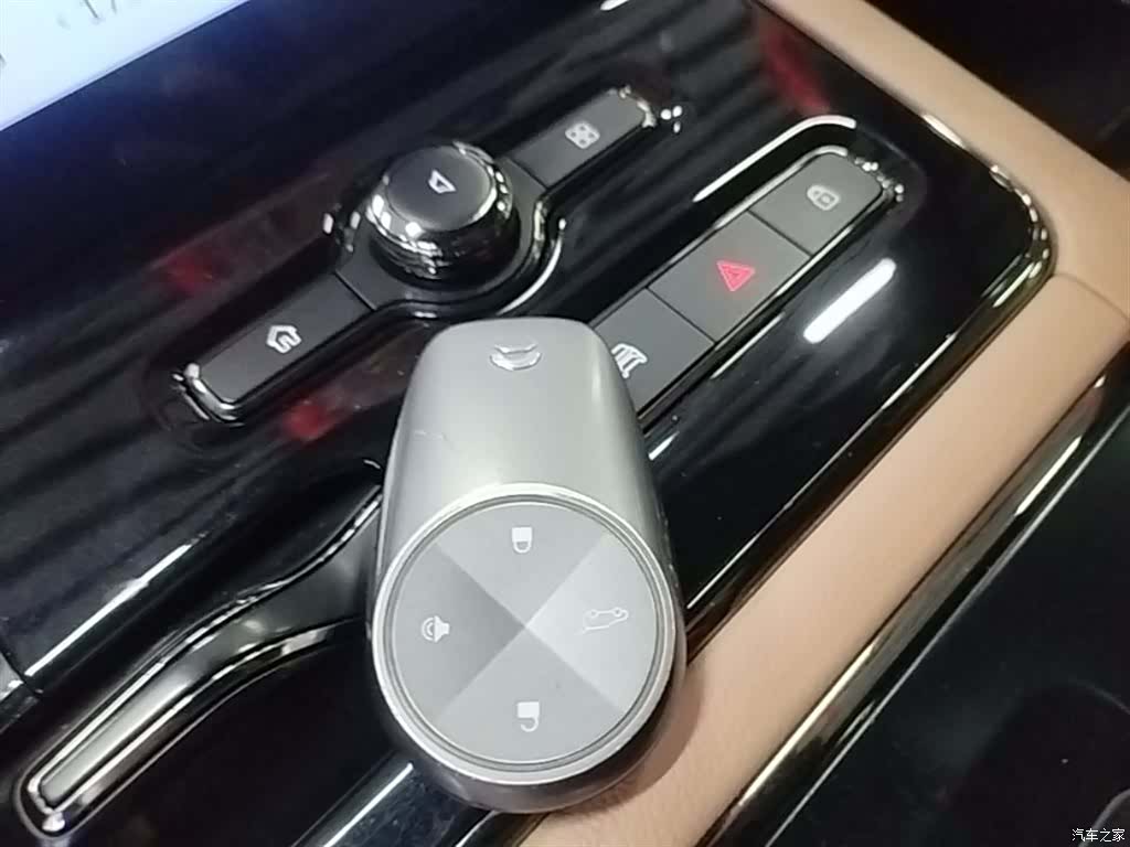 NIO ES8, 2022 9