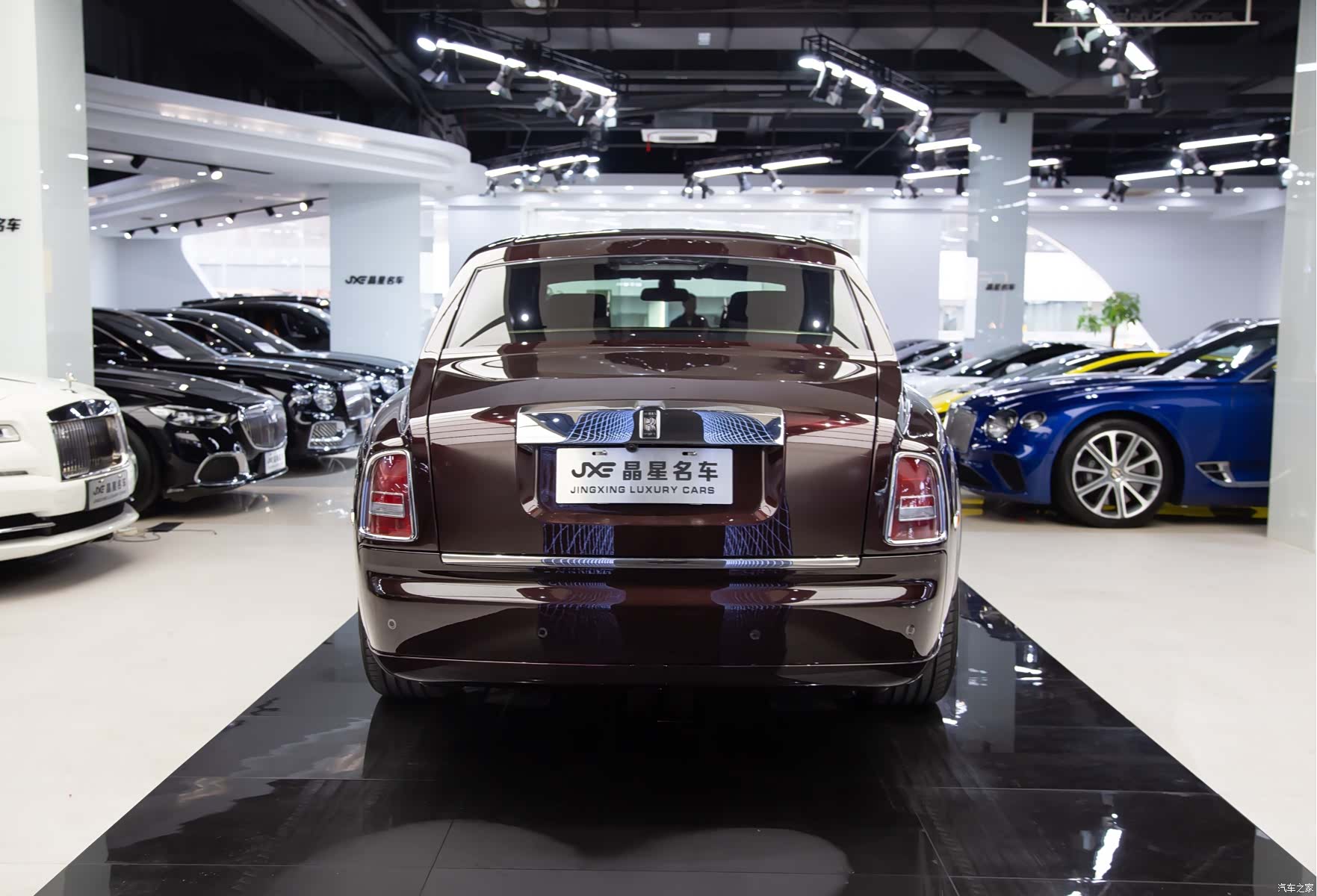 Rolls-Royce Phantom, 2014 15