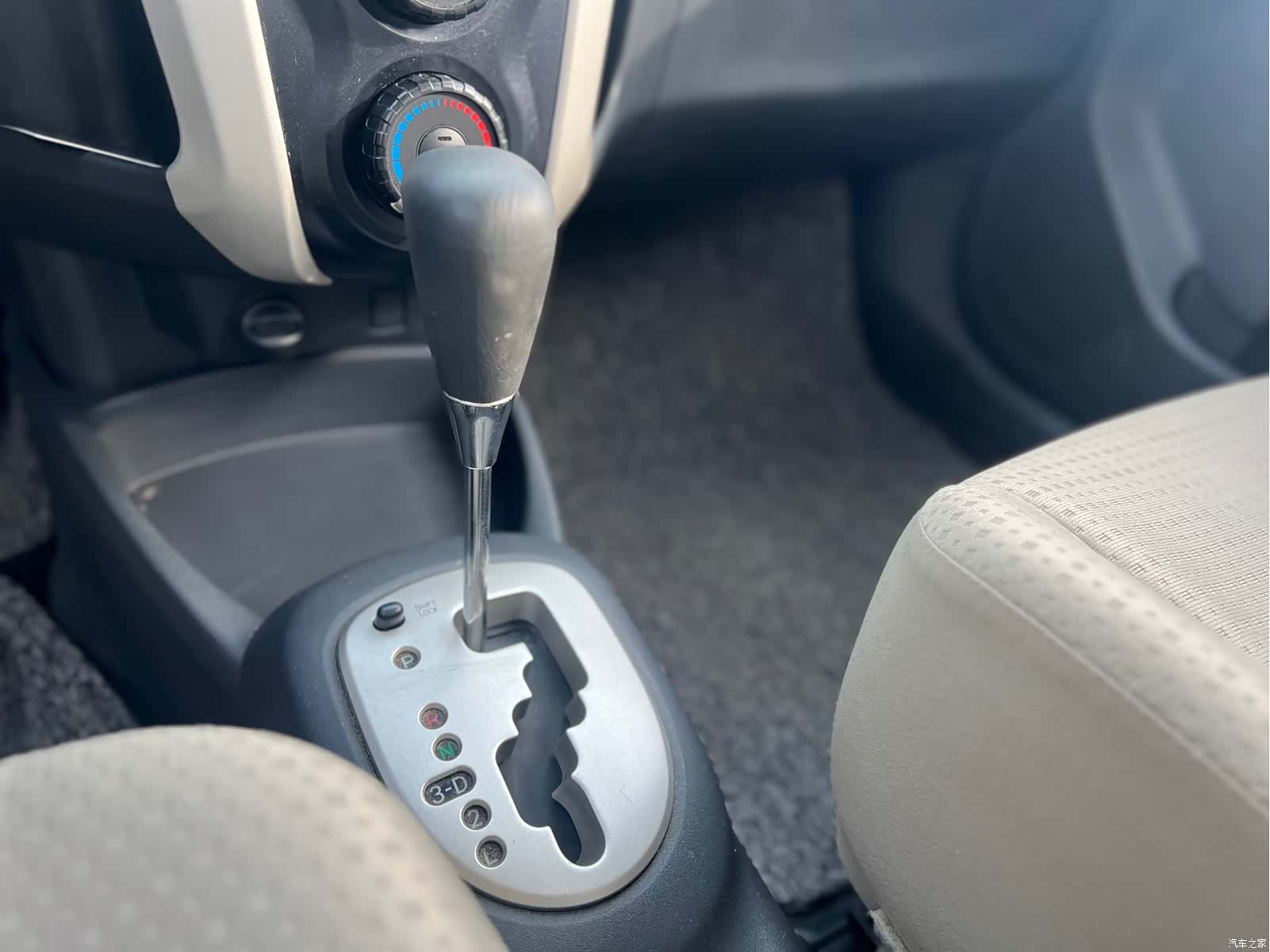 Toyota 1.6E, 2012 10