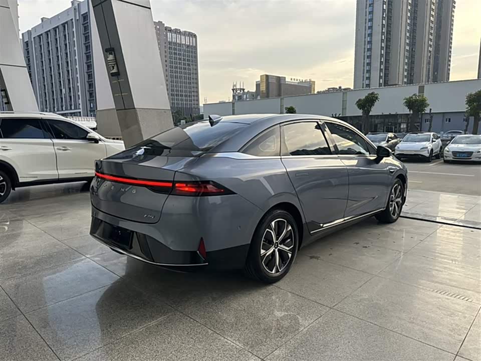 XPENG P5 XPENG P5