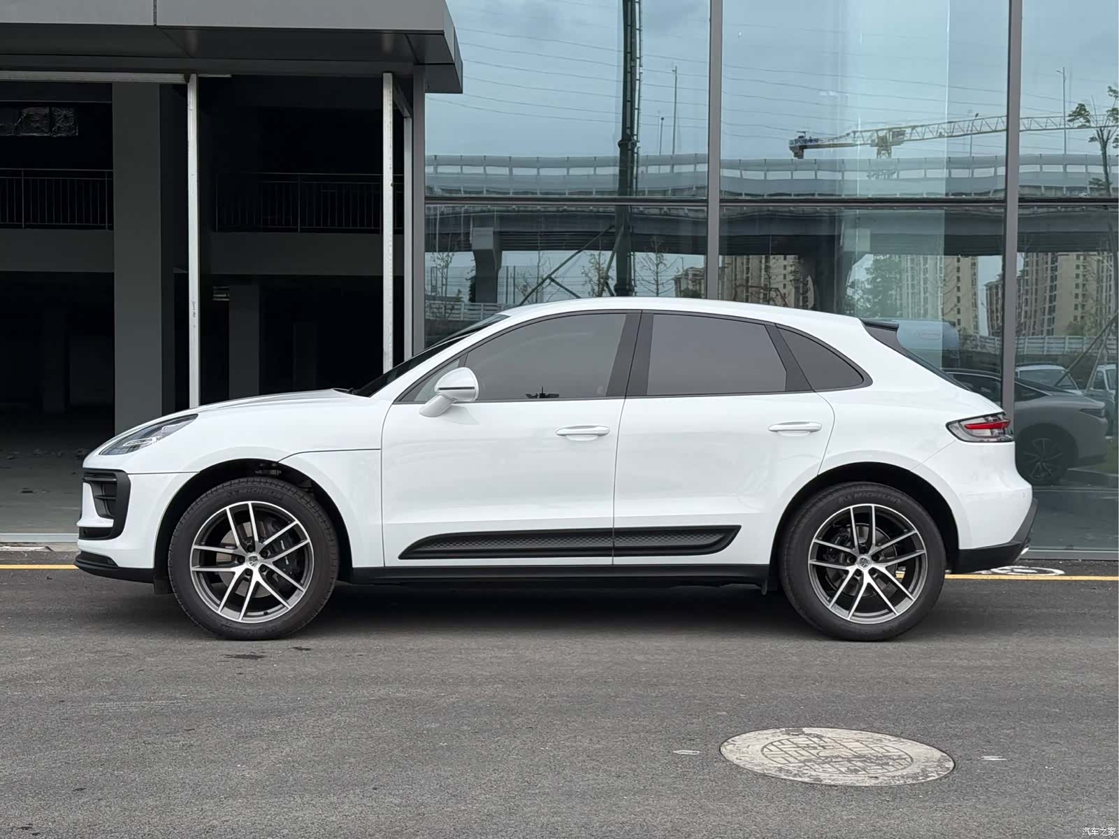 Porsche Macan, 2025 3