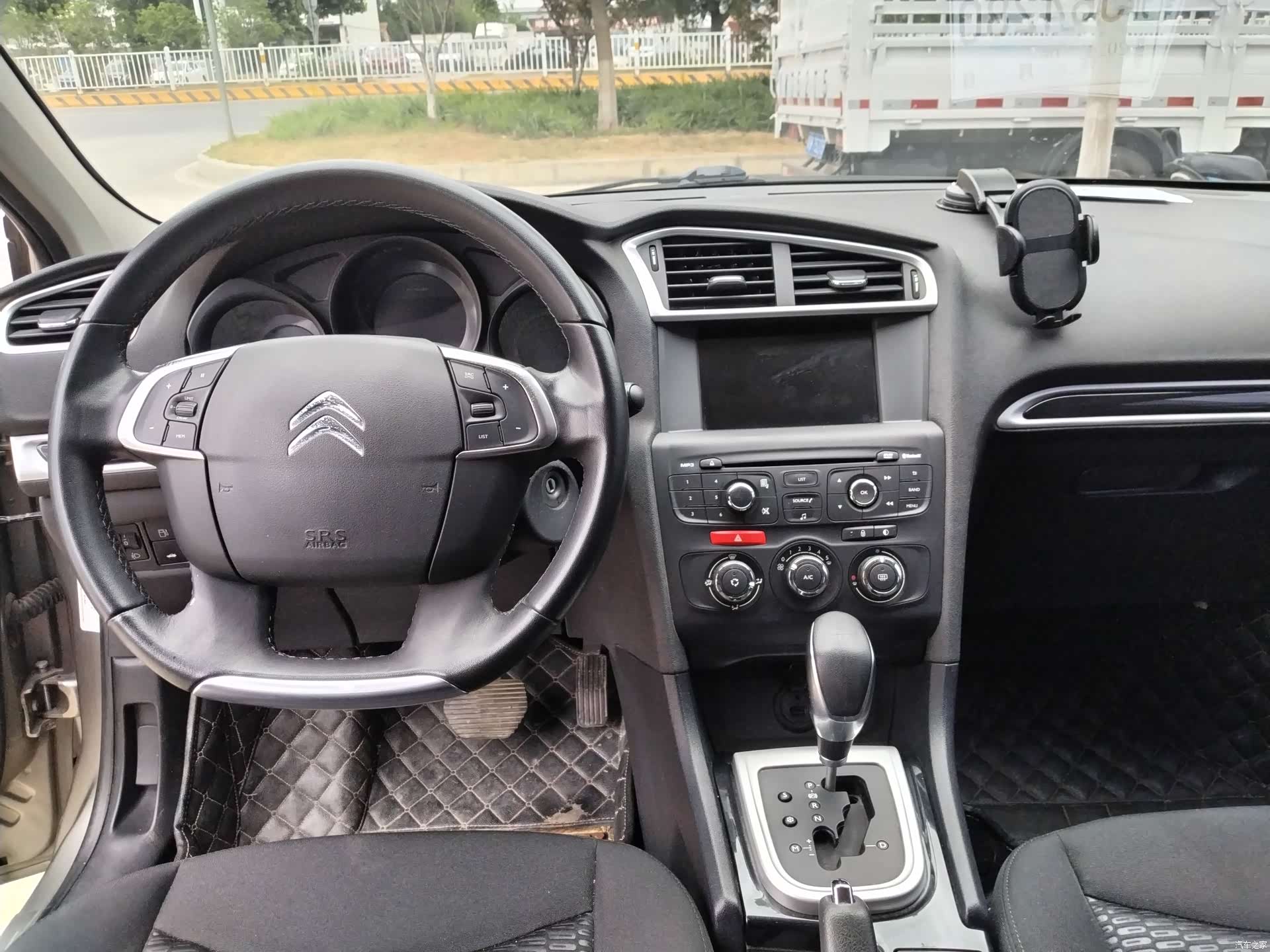 Citroen C4, 2015 11