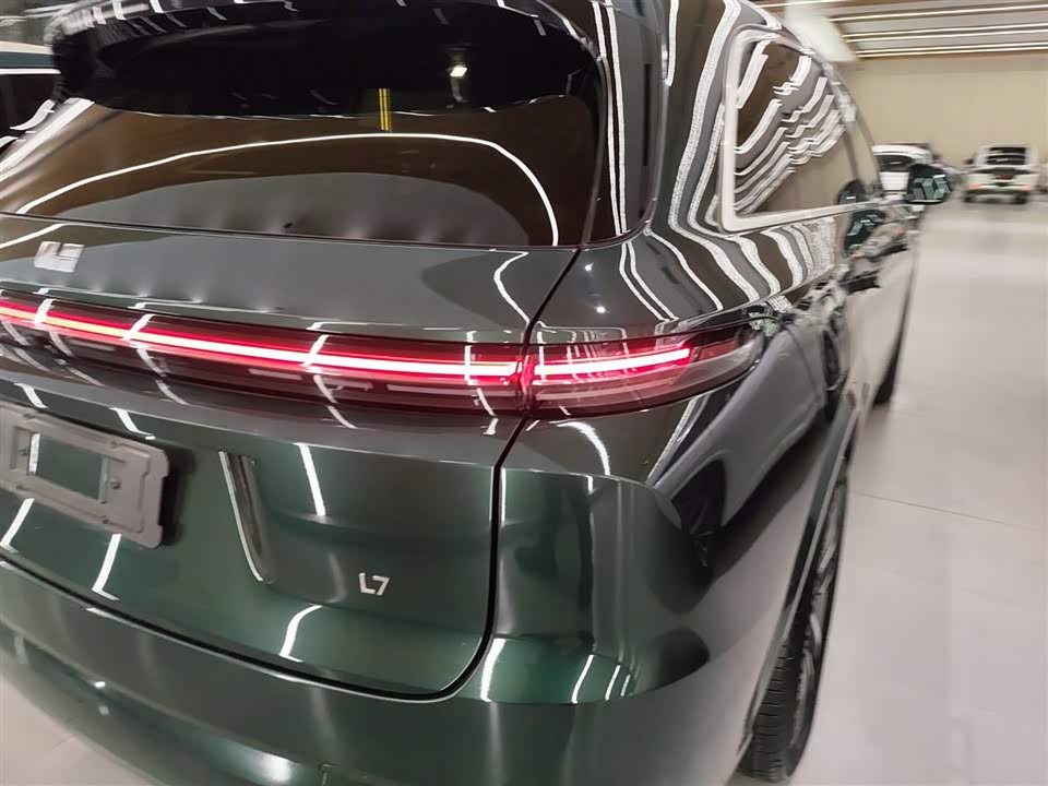 Li Auto Ideal L7