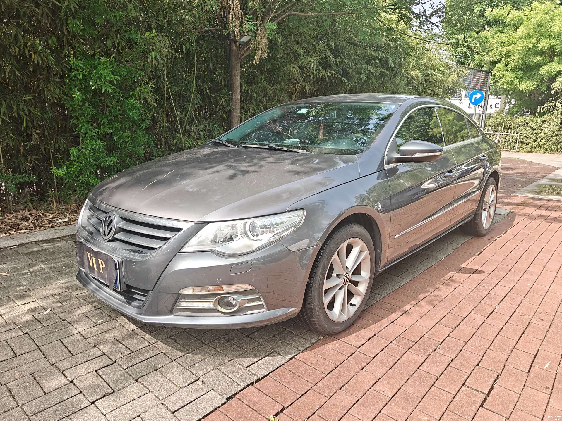 Volkswagen CC, 2011 1