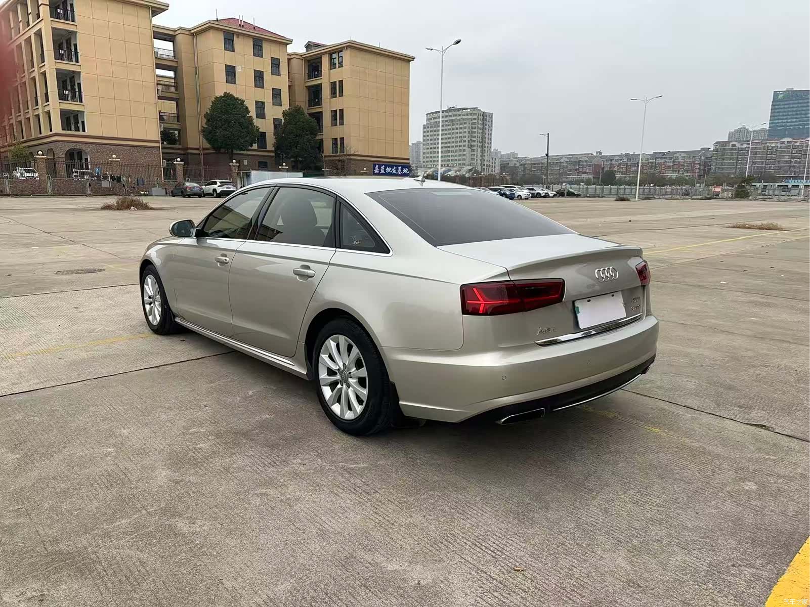 Audi A6L, 2016 4