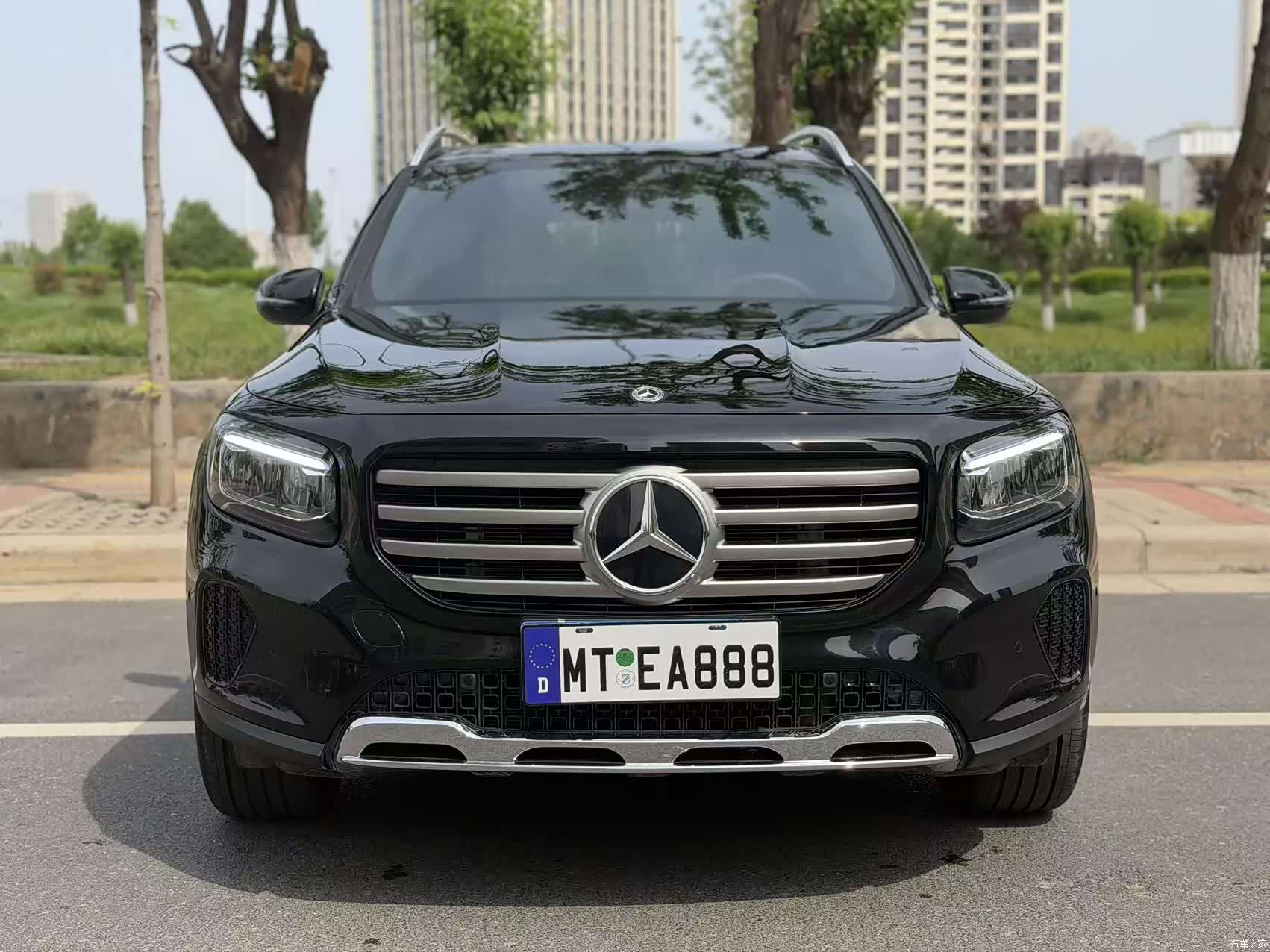 Mercedes-Benz GLB, 2025 2