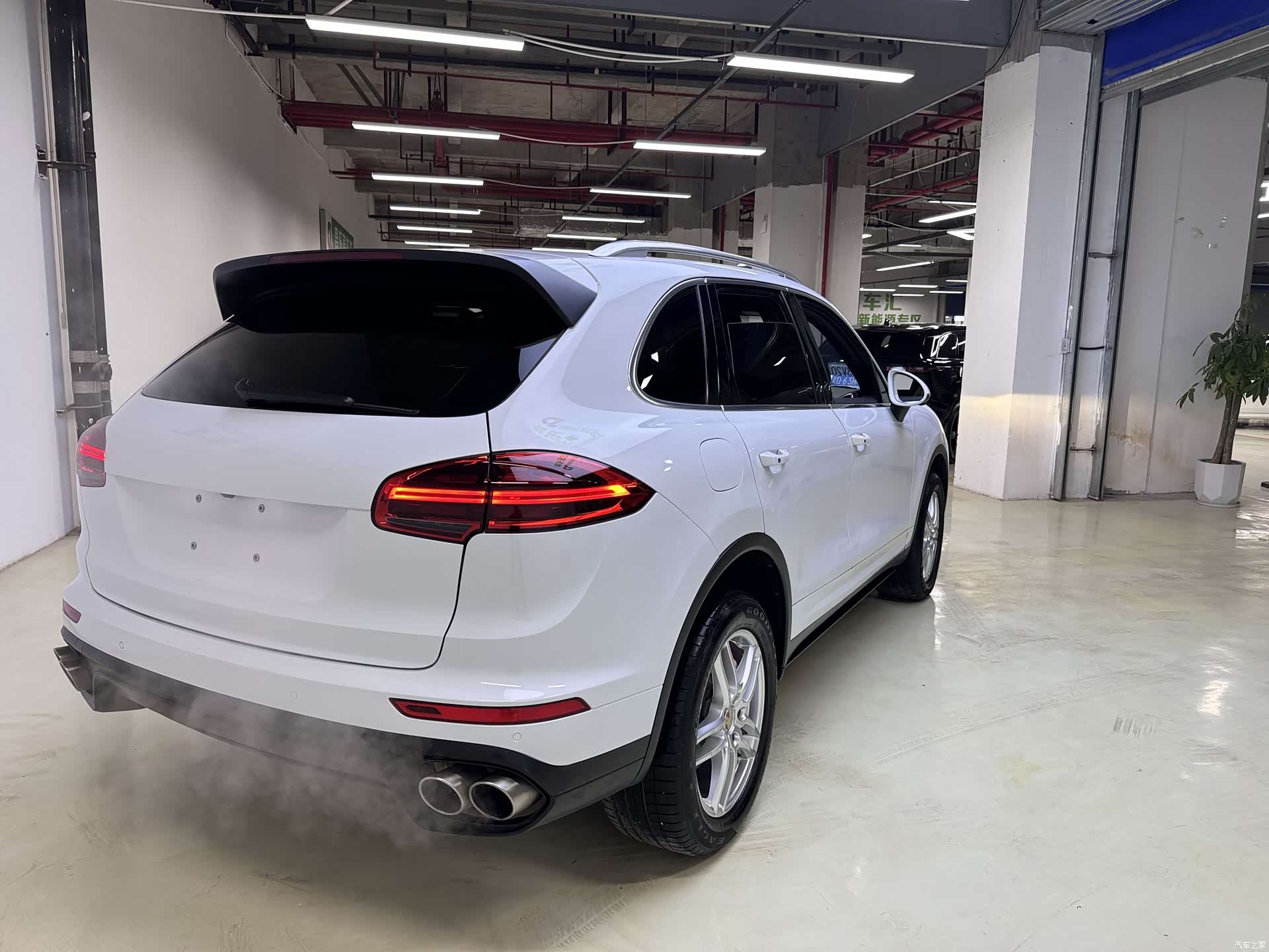 Porsche Cayenne, 2018 16