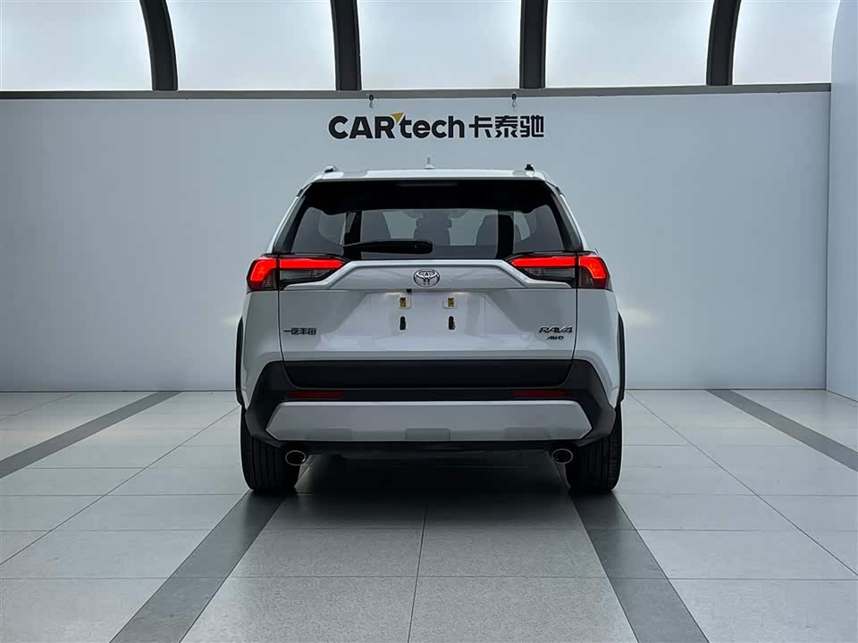 Toyota RAV4 Rongfang