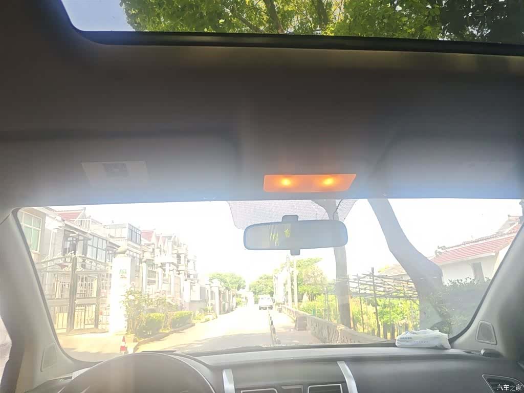 DongFeng SX6, 2017 9