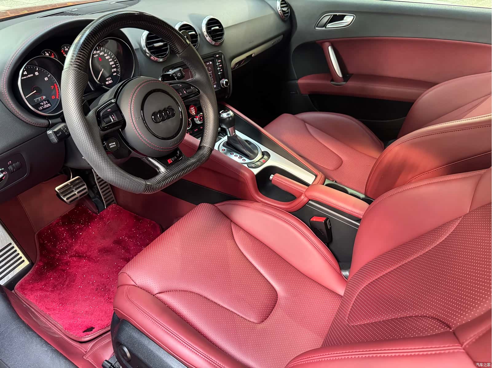 Audi TT, 2013 3