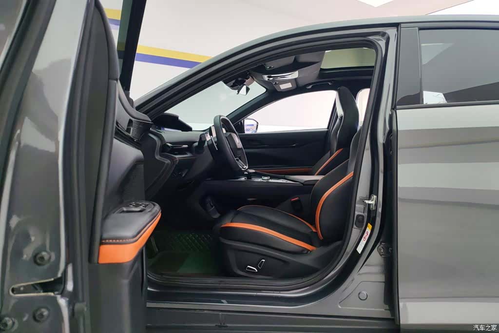 Changan UNI-V, 2023 9