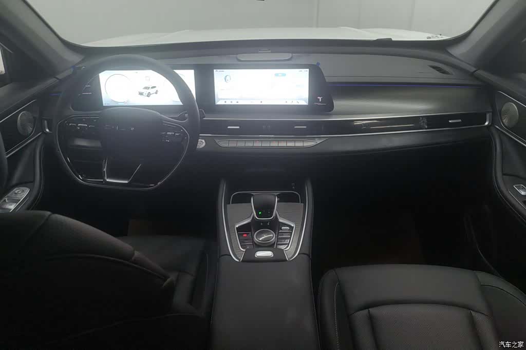 Chery Tiggo 8, 2025 12