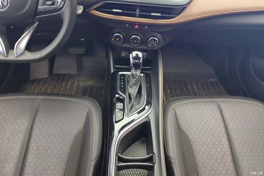 Buick Verano, 2022 16