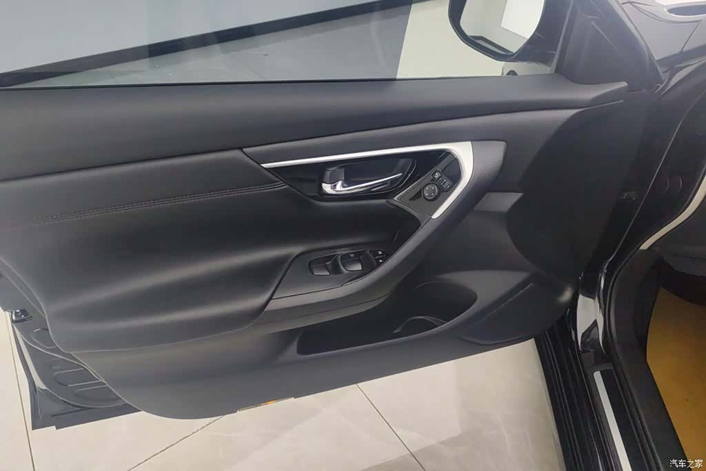 Nissan Teana, 2017 7