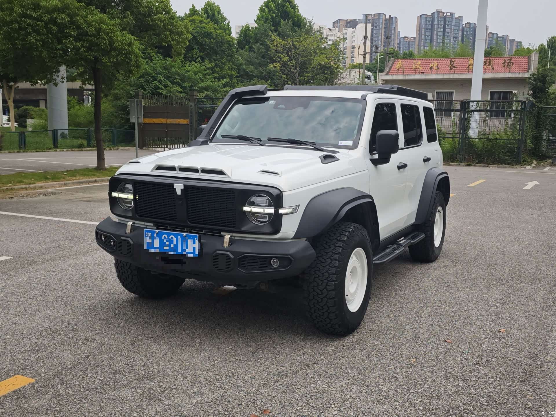 Tank 300, 2023 1