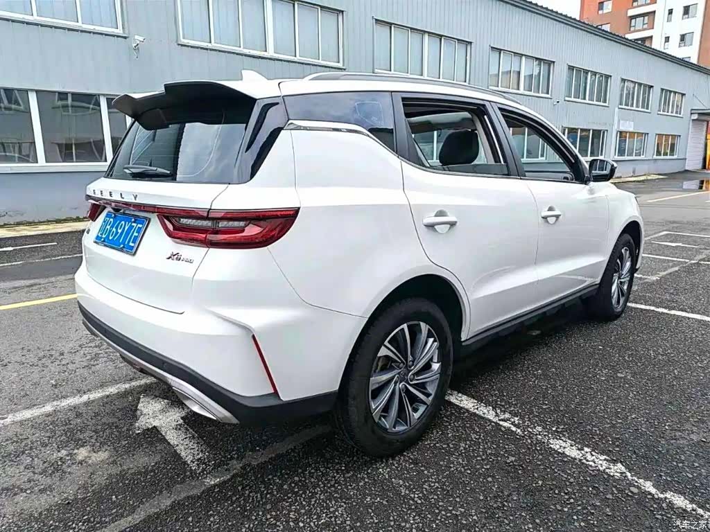 Geely X6, 2024 7