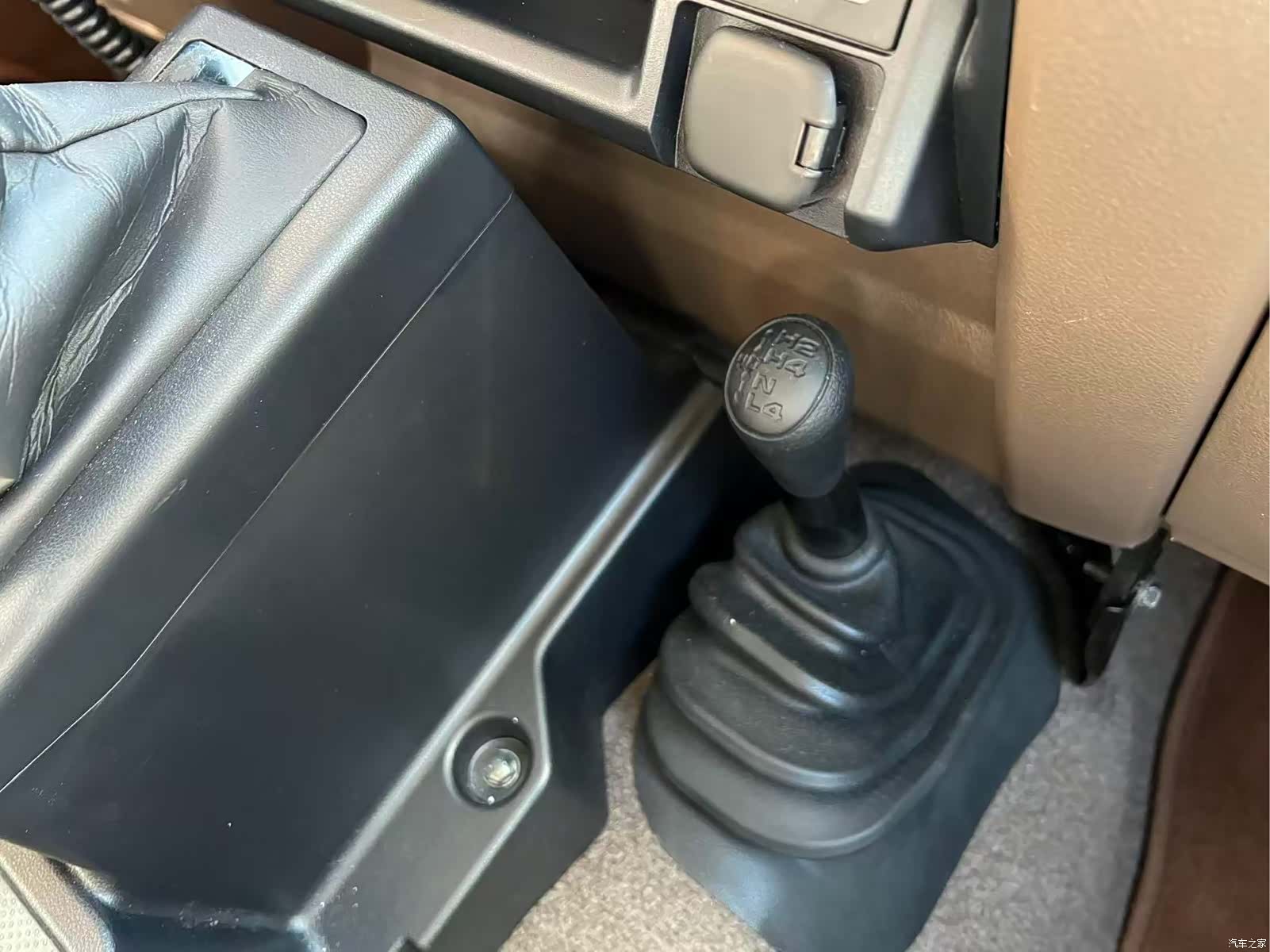 Toyota Land Cruiser, 2025 25