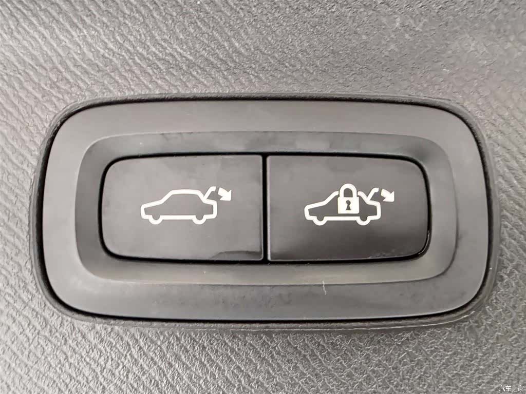 Volvo XC90, 2018 27