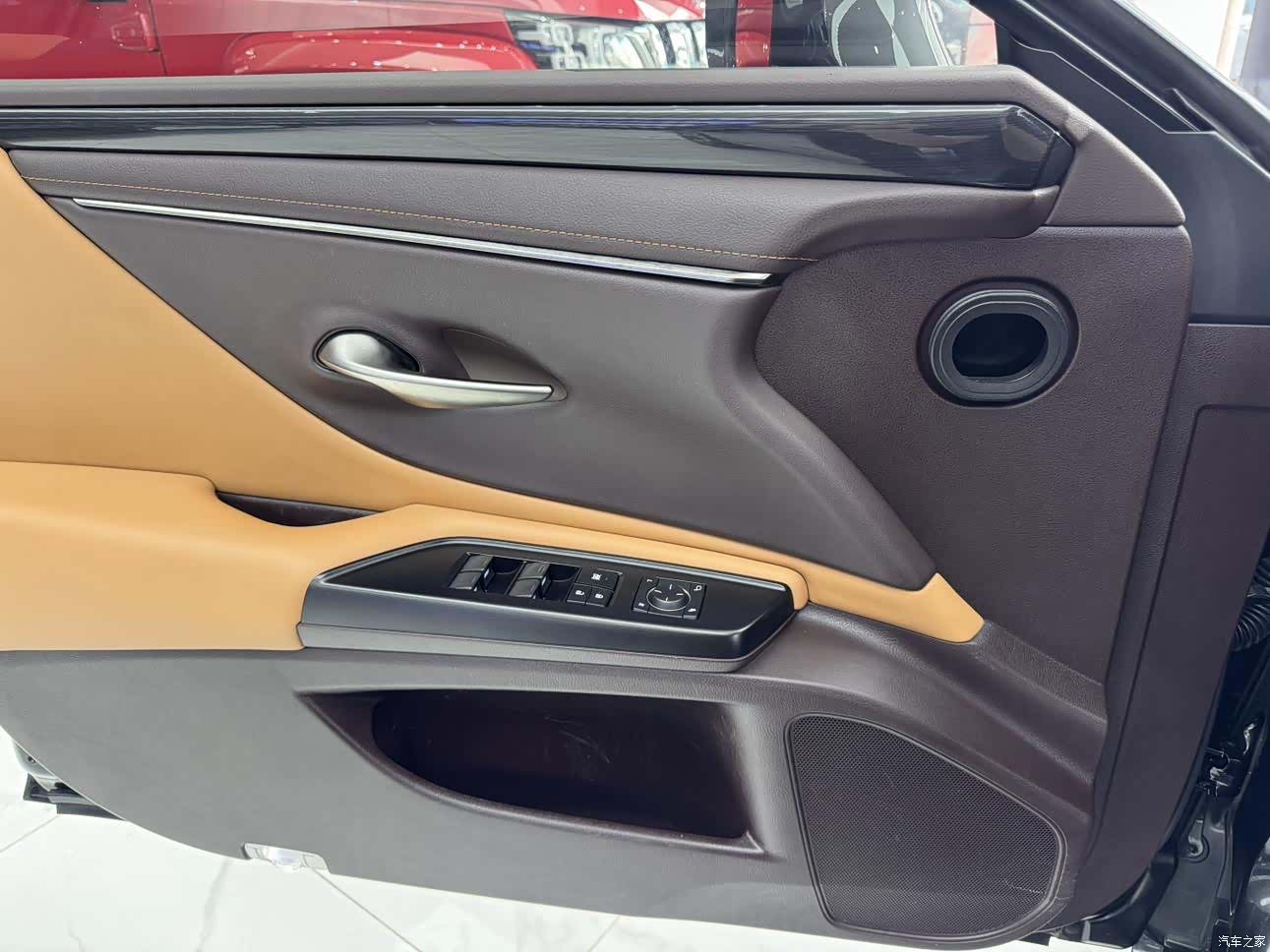 Lexus ES, 2018 15