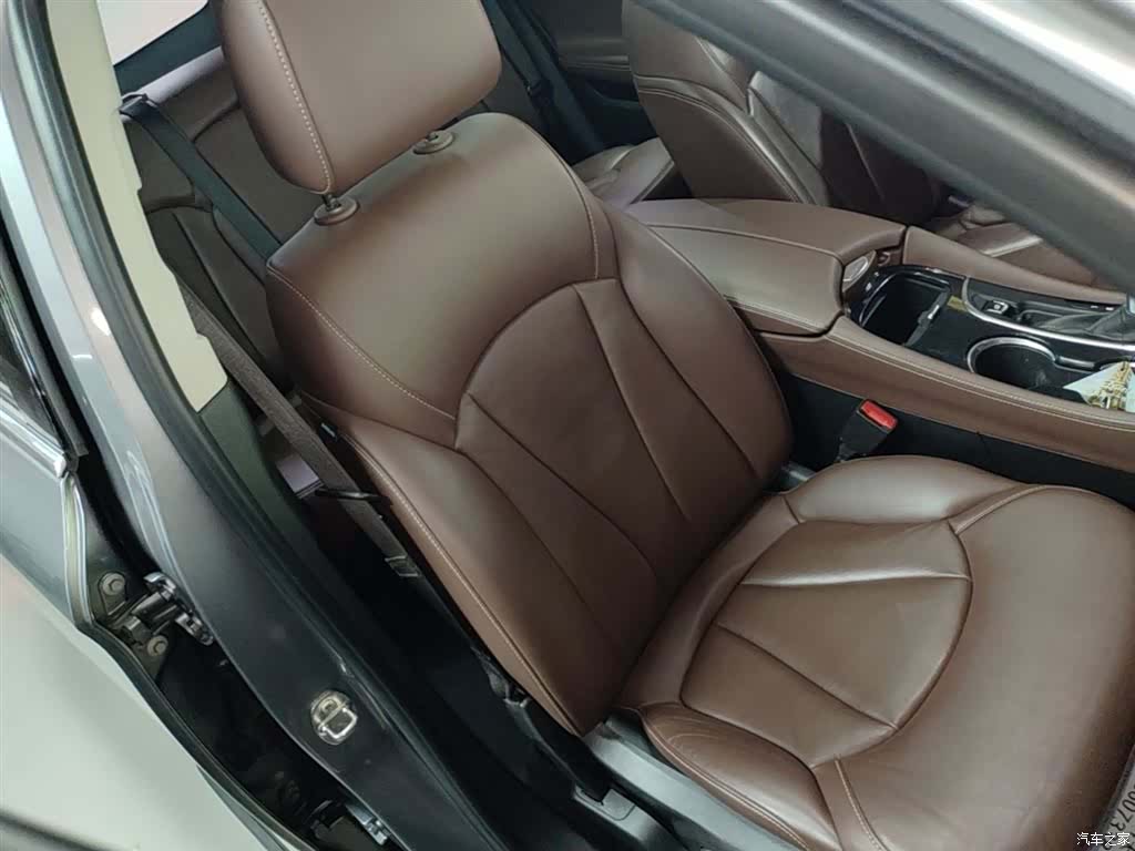 Buick Envision Plus, 2020 25