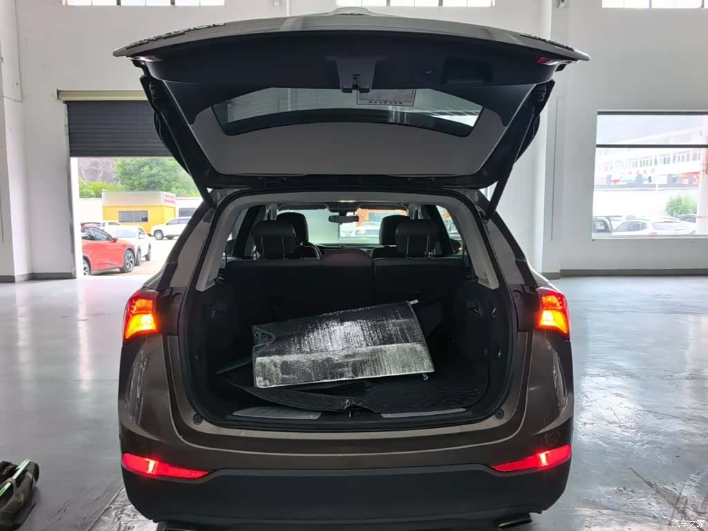 Buick Envision Plus, 2018 19
