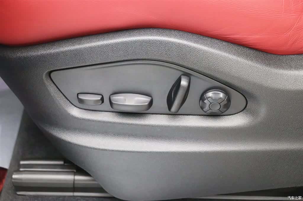 Porsche Cayenne, 2023 13