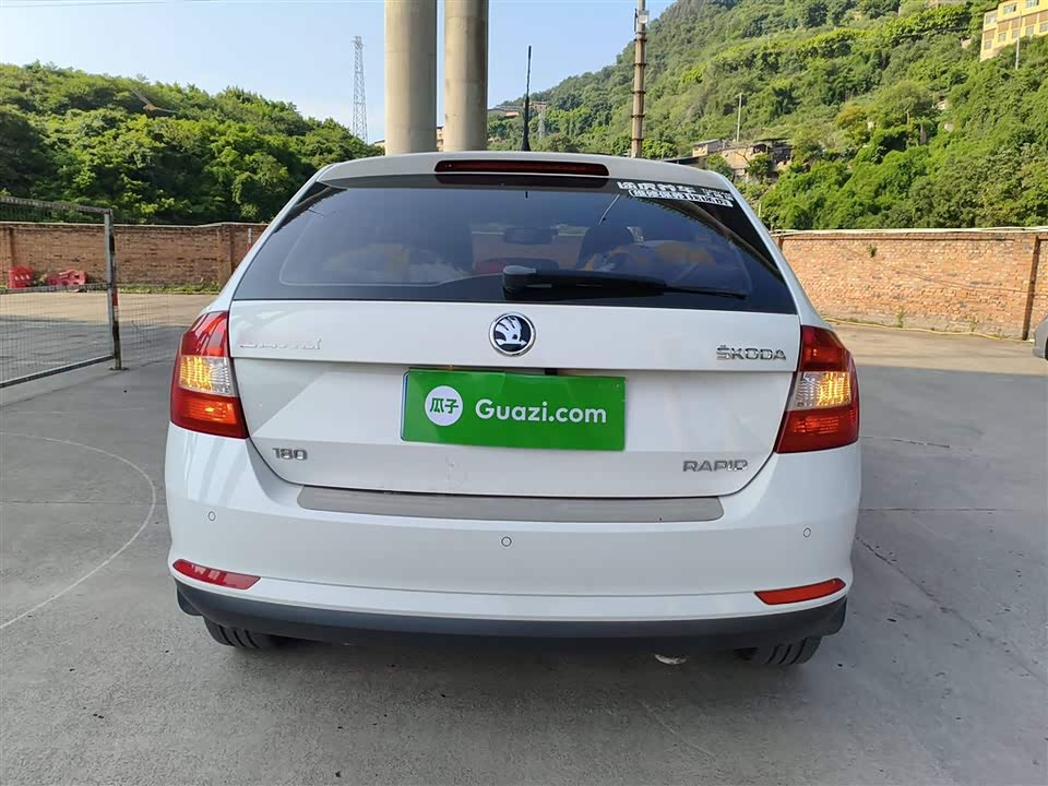 Skoda Xindong