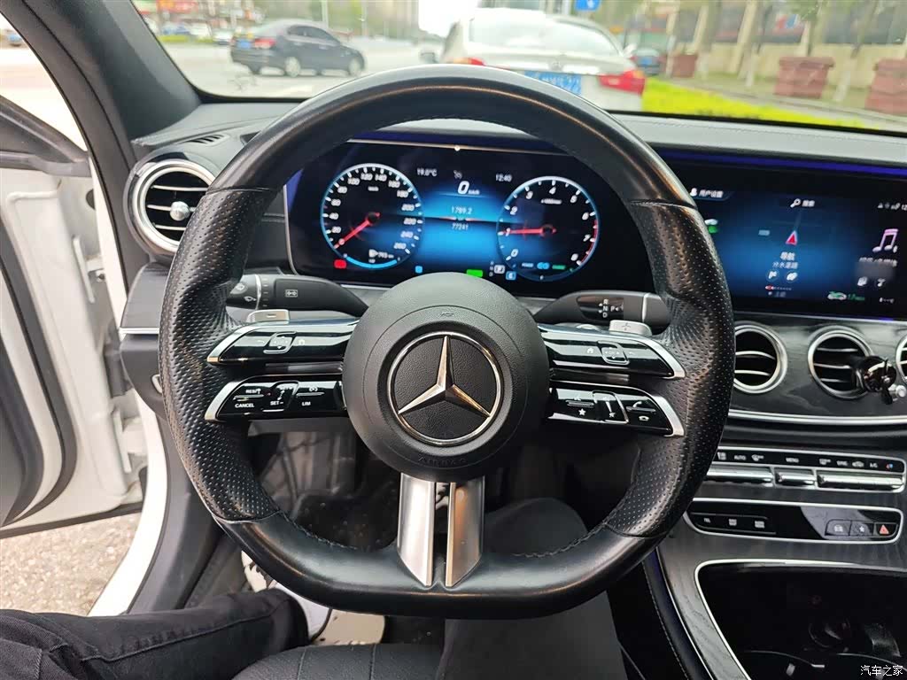Mercedes-Benz E-Class, 2021 3