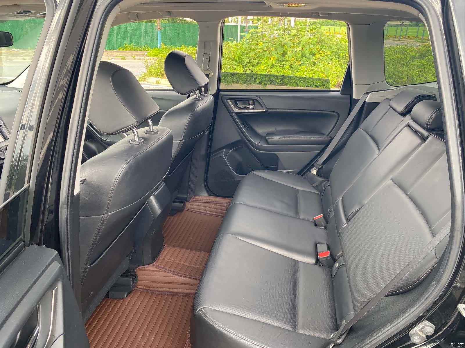 Subaru Forester, 2015 все фото