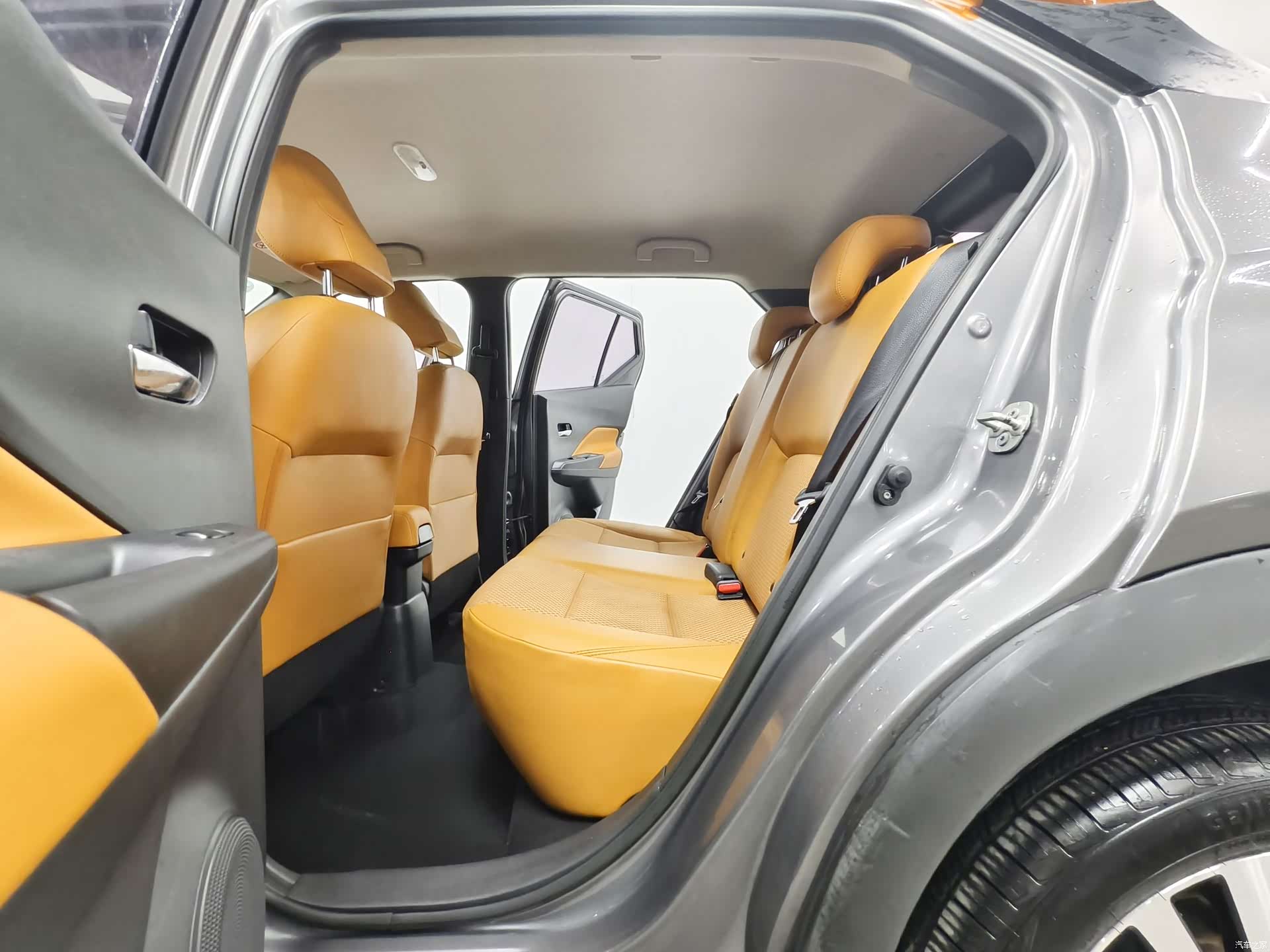 Nissan Kicks, 2017 12