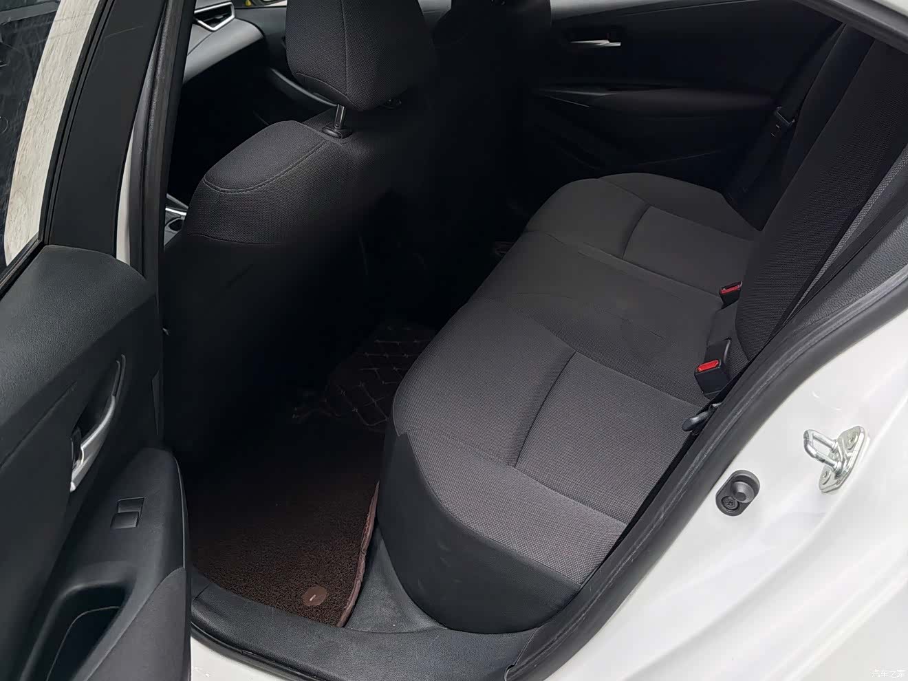 Toyota Corolla, 2020 11