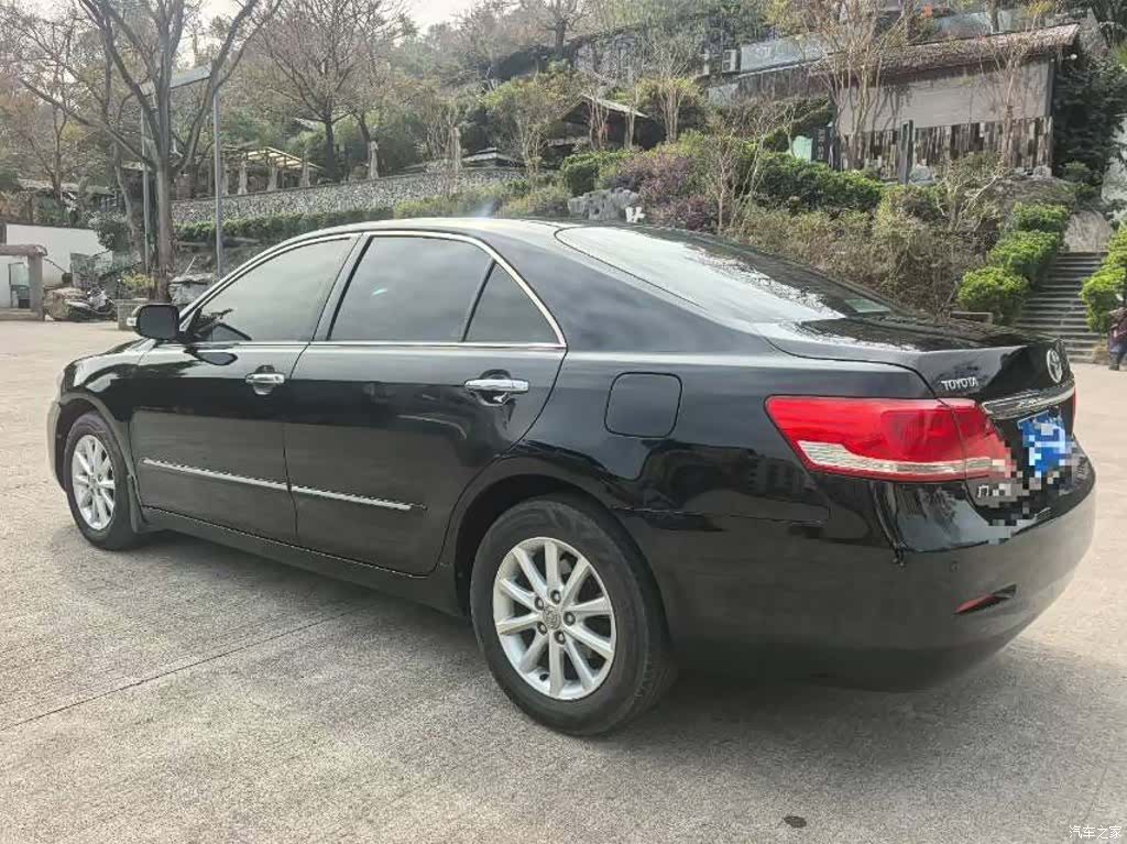 Toyota Camry, 2011 7