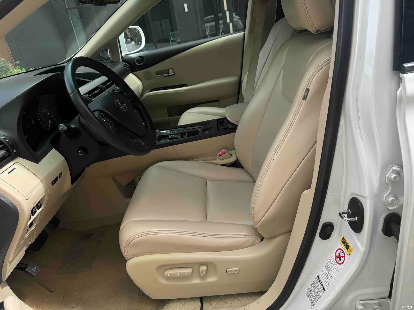 Lexus RX, 2011 все фото