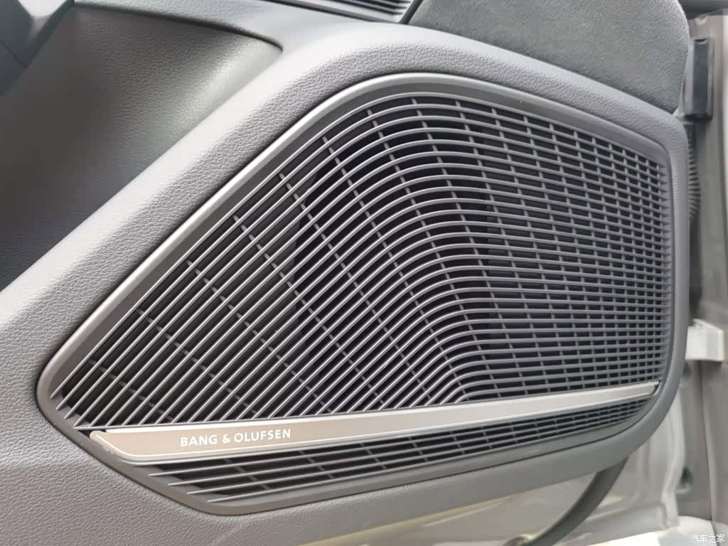 Audi RS, 2025 13