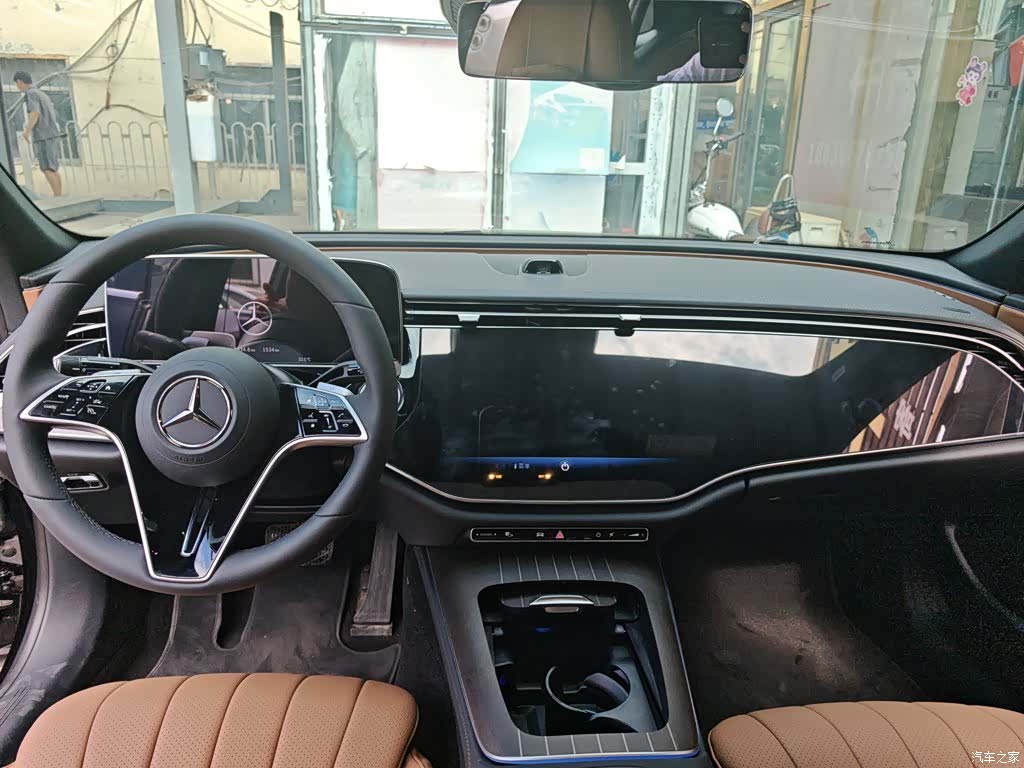 Mercedes-Benz E-Class, 2026 3