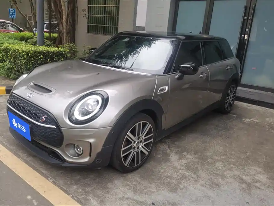 MINI CLUBMAN