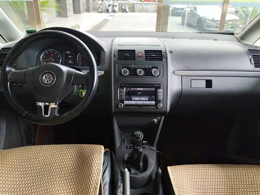 Volkswagen Touran