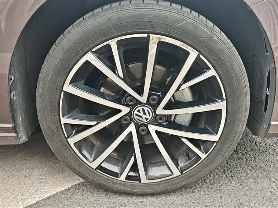 Volkswagen Lavida