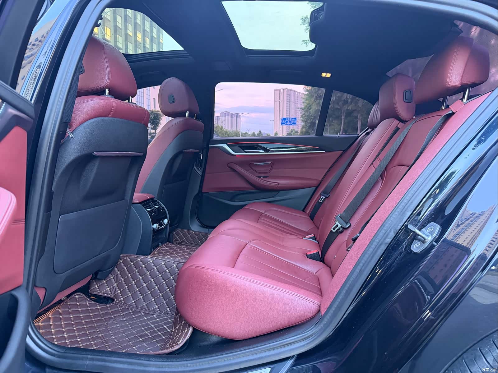 BMW 5 Series, 2019 6